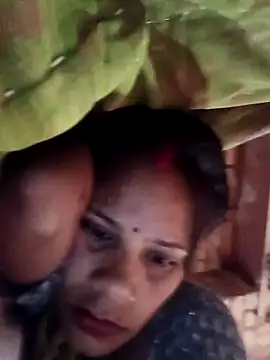 Snapshot of Hot_ree64 chatting on 03.13.26 Hot ree64 online show from 03.13.26