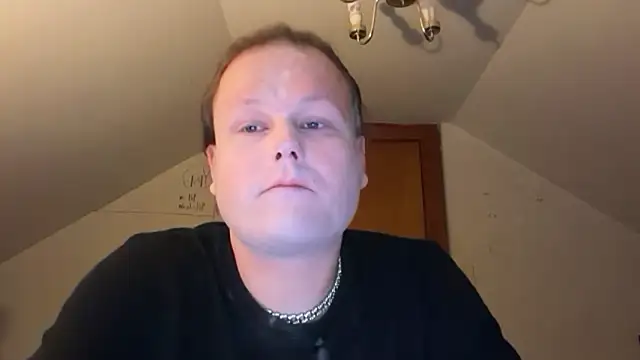 Snapshot of RaeganV chatting on 02.28.26 RaeganV online show from 02.28.26