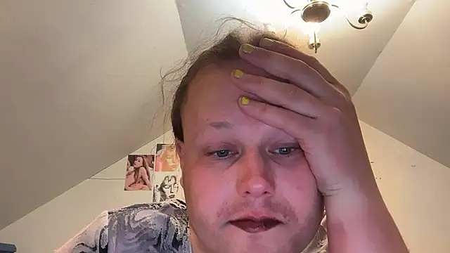 Snapshot of RaeganV chatting on 03.01.26 RaeganV online show from 03.01.26