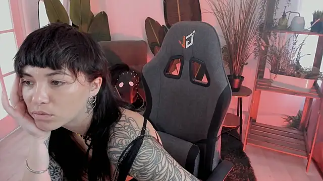NeoGeisha online show from 07.13.26