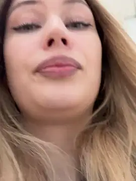 blonde exe online show from 02.17.26