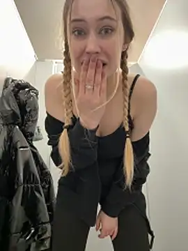 blonde exe online show from 02.20.26