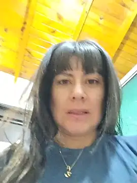 Snapshot of Lyonette_reading1 chatting on 05.16.26 Lyonette reading1 online show from 05.16.26