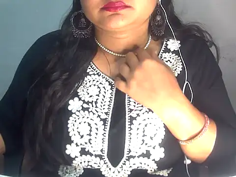 Saniya K2 online show from 03.04.26