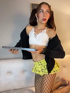 BonniePink  online show from 02.24.26