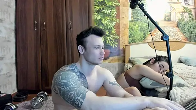 Snapshot of _littleangie_ chatting on 02.05.26 littleangie online show from 02.05.26