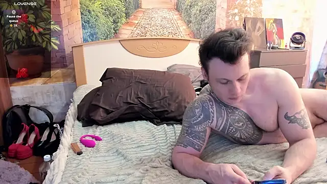 Snapshot of _littleangie_ chatting on 03.06.26 littleangie online show from 03.06.26