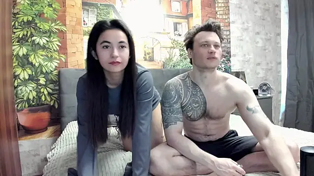  littleangie  online show from 04.28.26