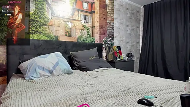  littleangie  online show from 06.11.26