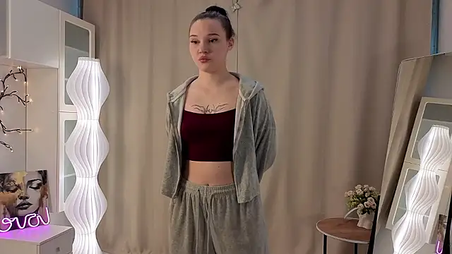 RoxannRunk online show from 03.17.26