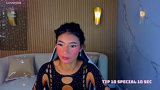 Perla Moon Tx online show from 02.21.26