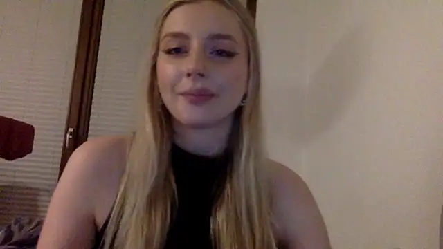 MayaWetDream online show from 04.30.26