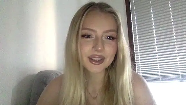 MayaWetDream online show from 06.21.26