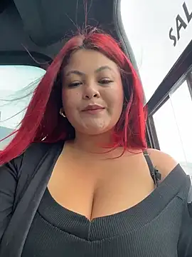 Lia-Moon77 online show from 02.13.26