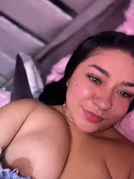 Grecia Valmont online show from 02.25.26