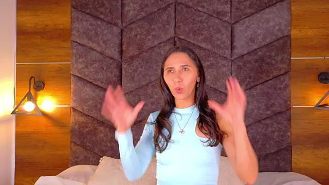 FernandaBrown   online show from 02.23.26