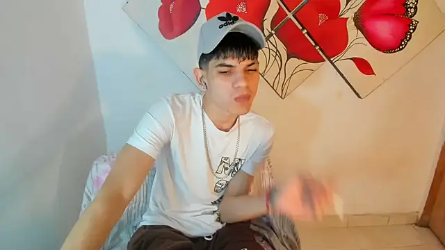 Jesshot bigcock20cm online show from 08.04.26