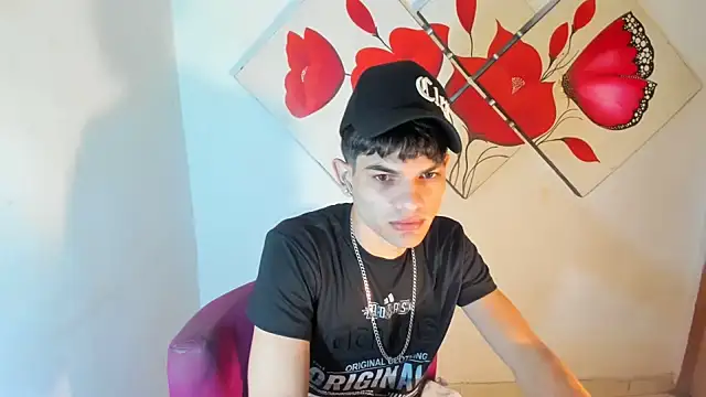 Jesshot bigcock20cm online show from 08.09.26