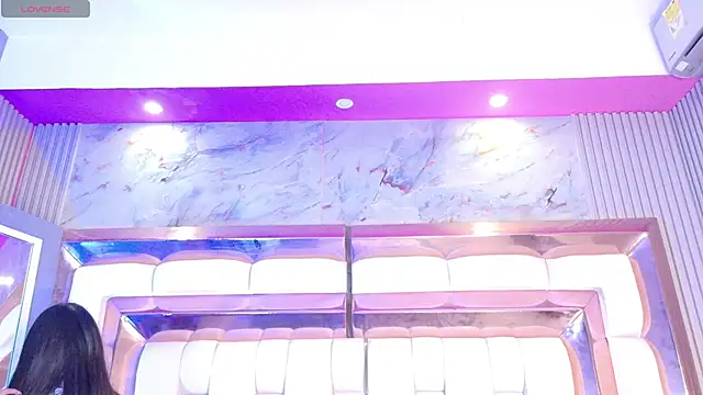 ThinPrincesss online show from 03.08.26