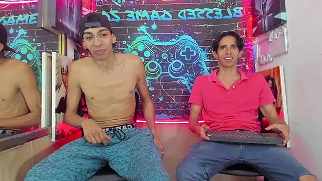 Snapshot of Wonka_1 chatting on 03.28.26 Wonka 1 online show from 03.28.26