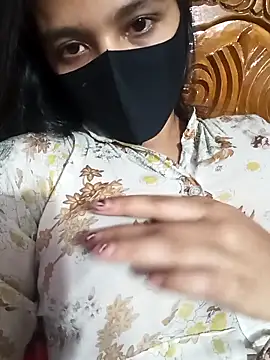 Snapshot of koly__Jannat chatting on 04.07.26 koly Jannat online show from 04.07.26