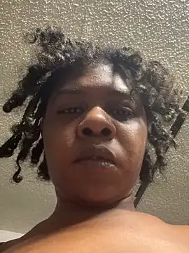 Ebony Queeen online show from 04.27.26