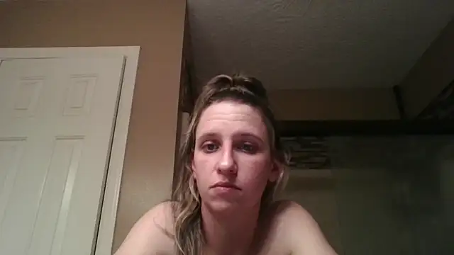 Snapshot of sexyymeli chatting on 02.19.26 sexyymeli online show from 02.19.26
