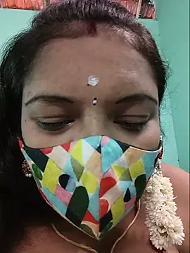 Snapshot of Tamilkannadacouple chatting on 06.05.26 Tamilkannadacouple online show from 06.05.26