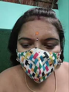 Snapshot of Tamilkannadacouple chatting on 06.08.26 Tamilkannadacouple online show from 06.08.26