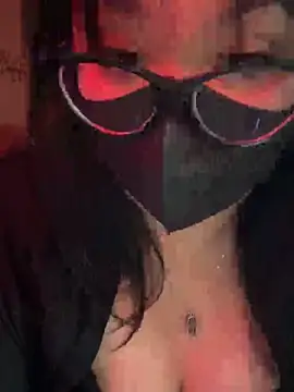 Snapshot of HaleyKin chatting on 03.11.26 HaleyKin online show from 03.11.26