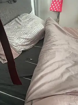 browncutie7 online show from 02.25.26