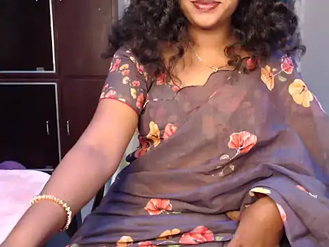 VixenNandhu online show from 07.04.26
