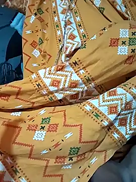 Sweet-runi online show from 02.05.26