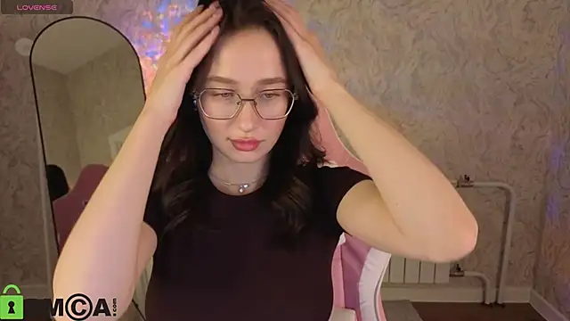  Kiki angel  online show from 02.15.26