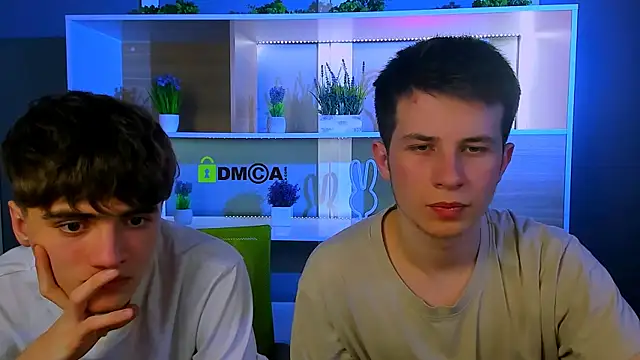 Snapshot of emil_lucky chatting on 03.11.26 emil lucky online show from 03.11.26