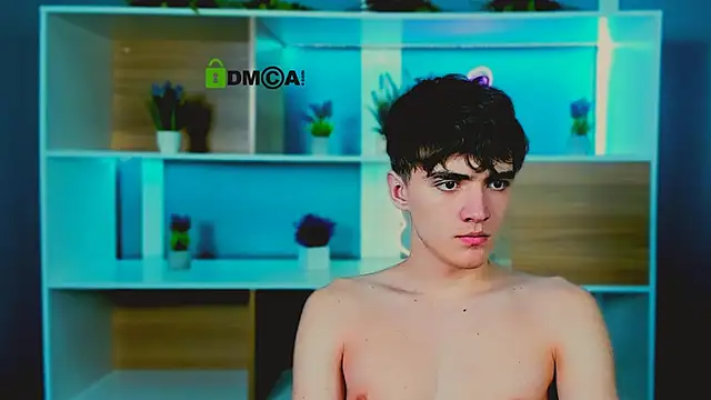 Snapshot of emil_lucky chatting on 03.20.26 emil lucky online show from 03.20.26