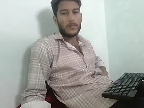 Snapshot of priya8300 chatting on 02.10.26 priya8300 online show from 02.10.26