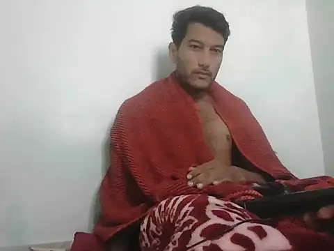 Snapshot of priya8300 chatting on 02.13.26 priya8300 online show from 02.13.26
