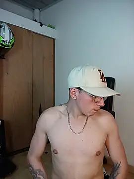 Emmanuel Lust online show from 03.11.26