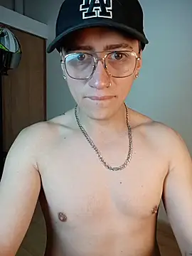 Emmanuel Lust online show from 03.12.26