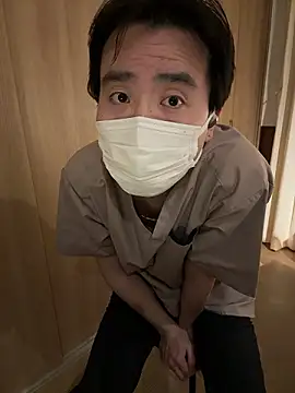 Snapshot of shizuku-kun211 chatting on 04.08.26 shizuku-kun211 online show from 04.08.26