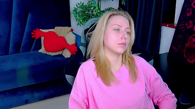 LovelyMiley online show from 03.17.26