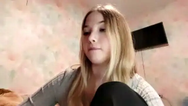 TiaBIanks online show from 04.23.26