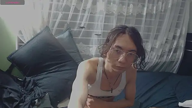 Snapshot of najimi_uwu_ chatting on 02.14.26 najimi uwu online show from 02.14.26