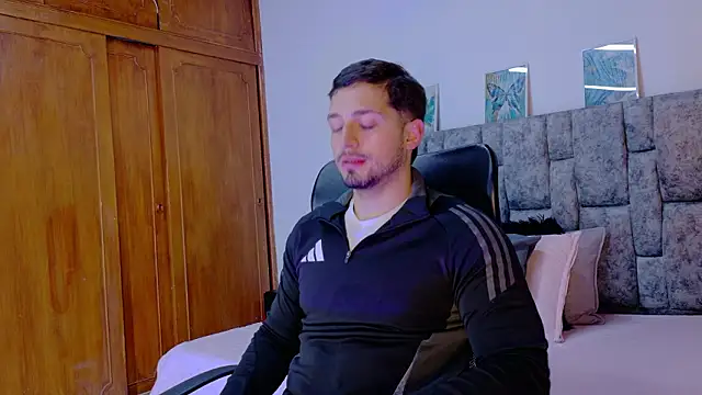 NICK MOSS  online show from 02.21.26