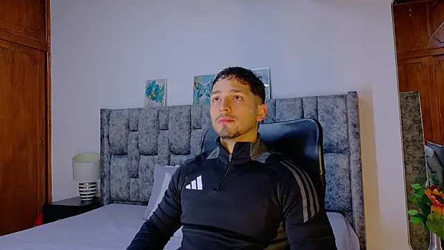 NICK MOSS  online show from 03.04.26