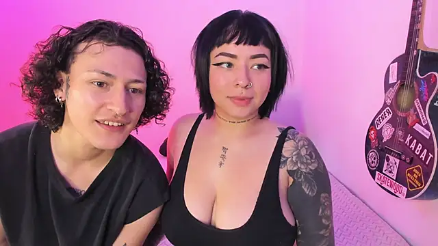 Snapshot of Aria_x_Orien_ chatting on 02.13.26 Aria x Orien online show from 02.13.26