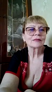 SophieBurns online show from 06.15.26