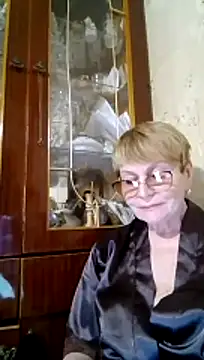 SophieBurns online show from 06.16.26
