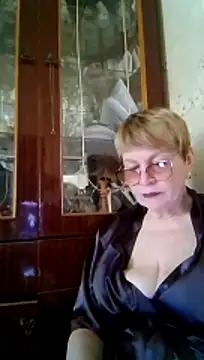 SophieBurns online show from 06.24.26